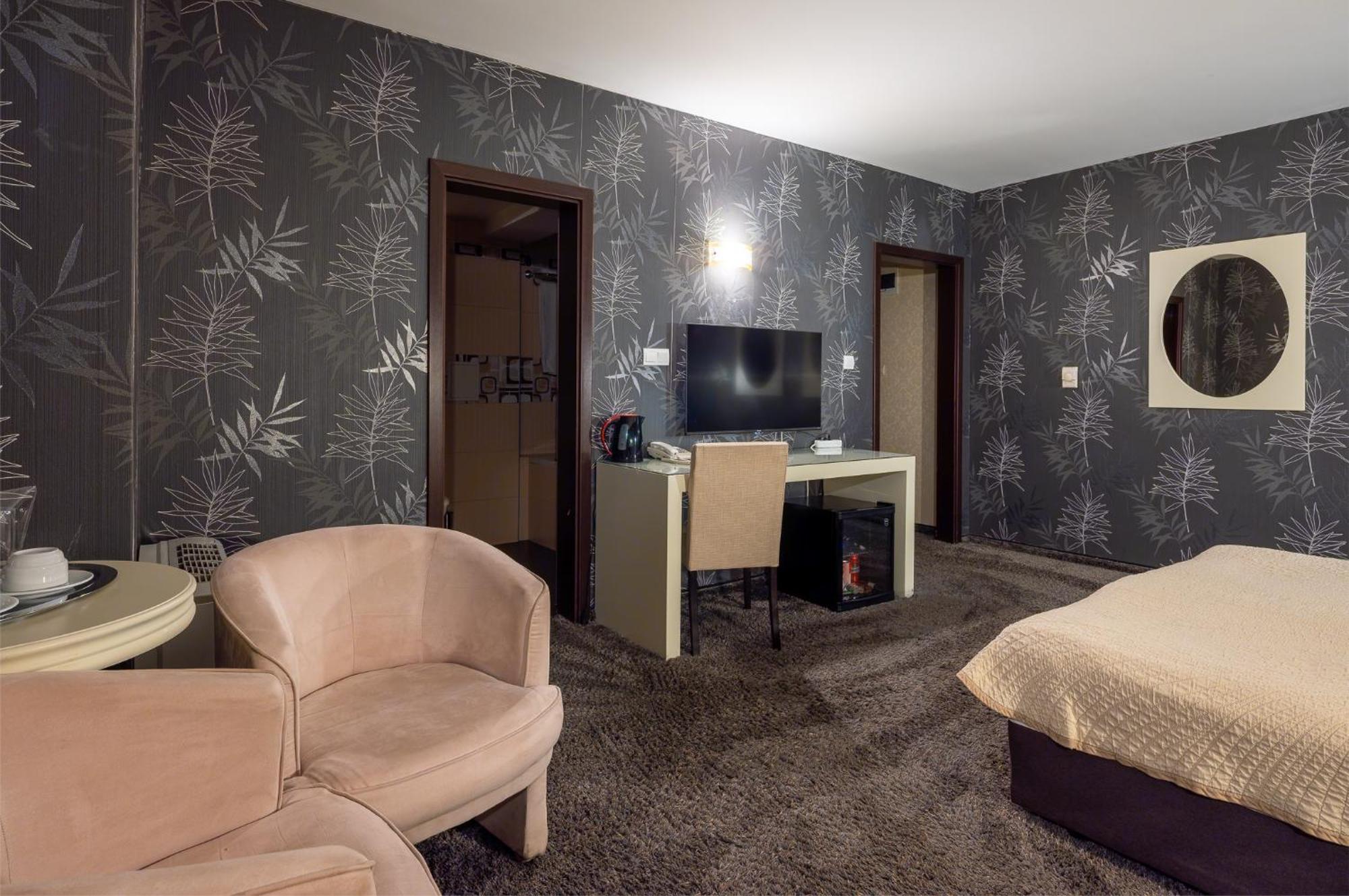 Hotel Concorde Veliko Tarnovo Exterior photo